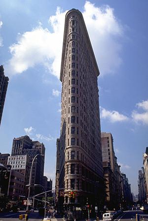 【2024年最新版】ビルの外壁工事で失敗しないための成功ポイントと信頼できる施工業者の選び方